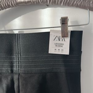 Zara leggings | color black | size 28  M
